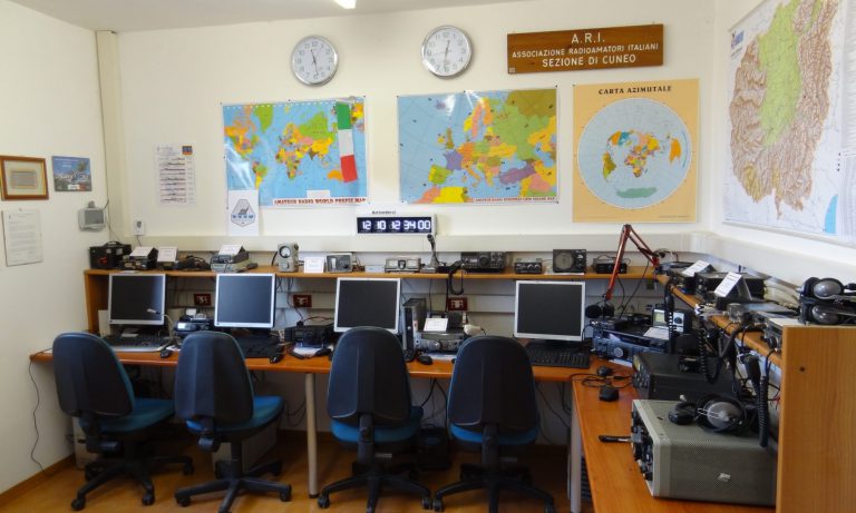 Corso per radioamatori con l’Ari di Cuneo
